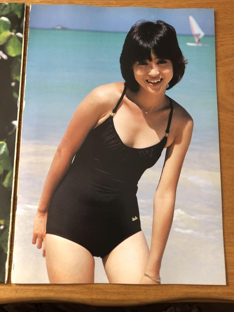 シール切抜き　松田聖子【送料無料！】 61YMgrj5IHL._UF350,350_QL50_.jpg