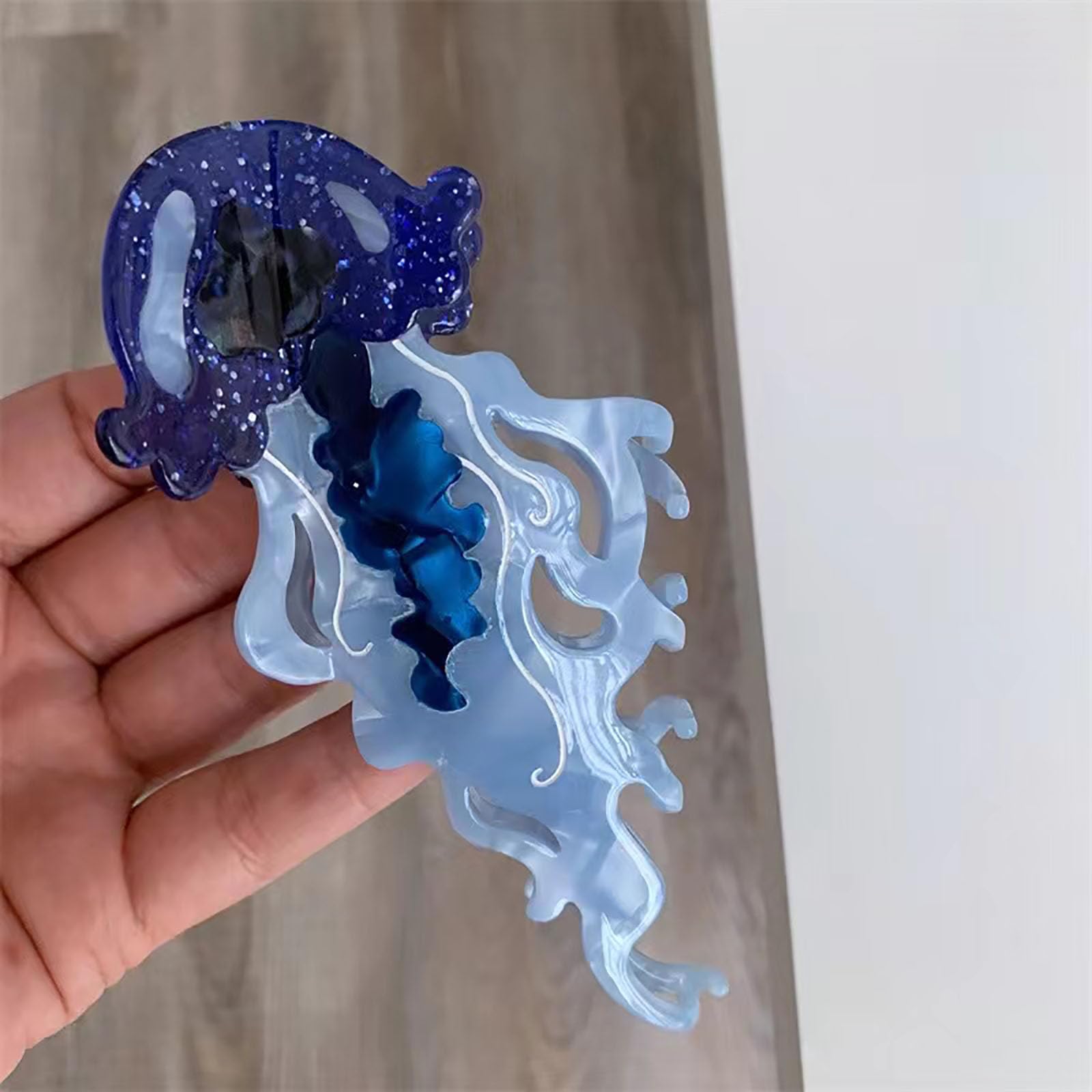 Amazon.co.jp: ノベルティオーシャンクラゲヘアクリップ、クラゲ