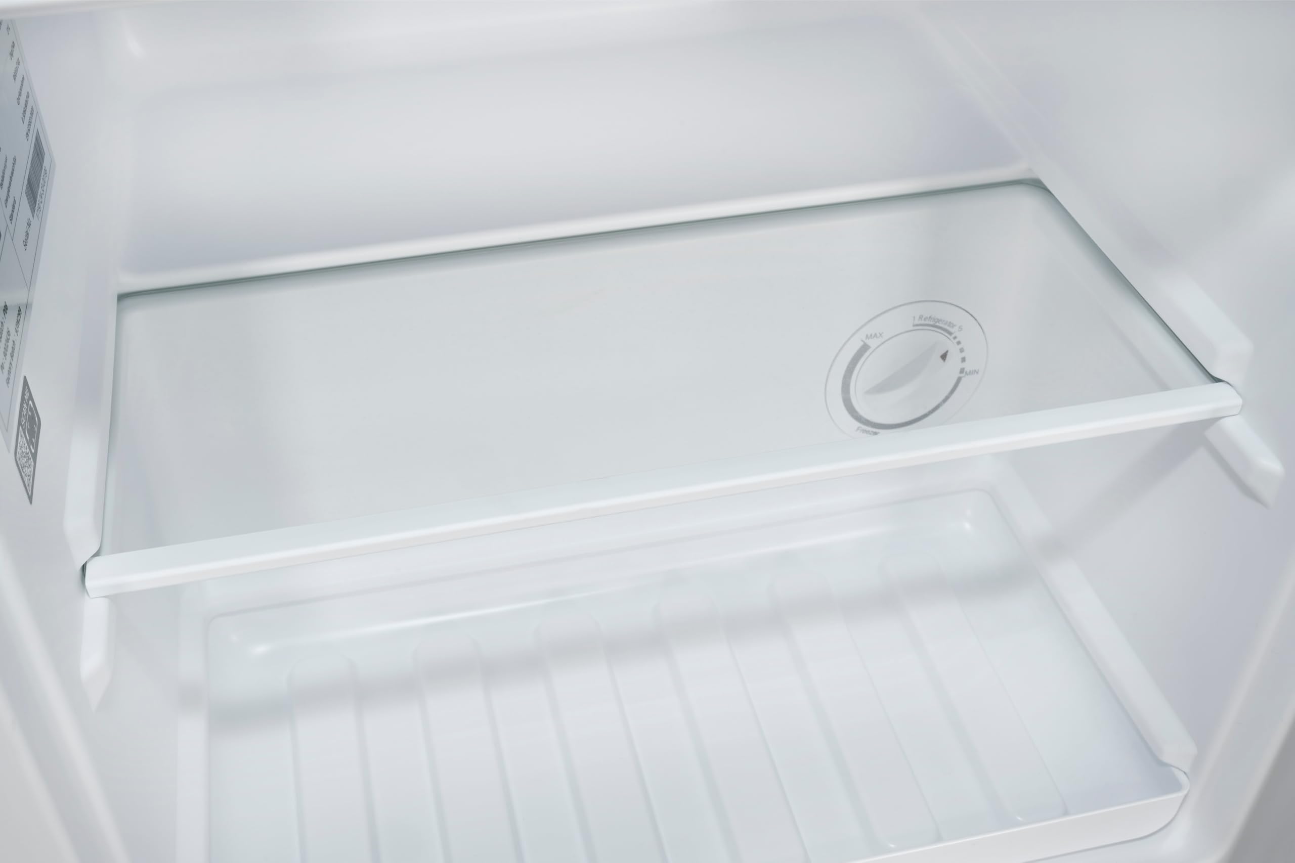 Exquisit GB40-050C – Schwarzer Tisch-Gefrierschrank, 31L, Energieeffizienz C, 39 dB