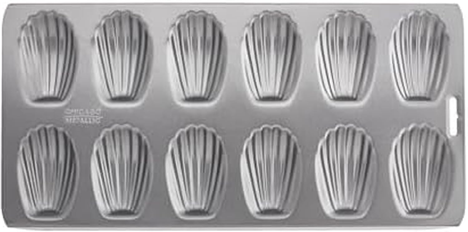 Chicago Metallic Professional 12-Cup Non-Stick Madeleine Pan, 15.75-Inch-by-7.75-Inch