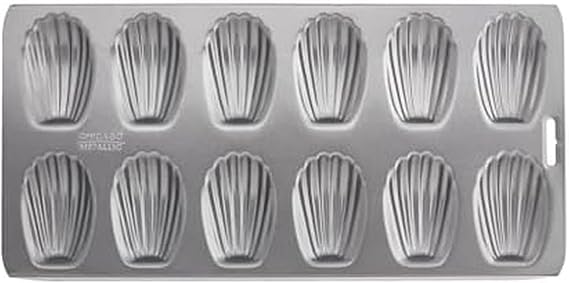 Chicago Metallic Professional 12-Cup Non-Stick Madeleine Pan, 15.75-Inch-by-7.75-Inch