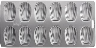 Chicago Metallic Professional 12-Cup Non-Stick Madeleine Pan, 15.75-Inch-by-7.75-Inch