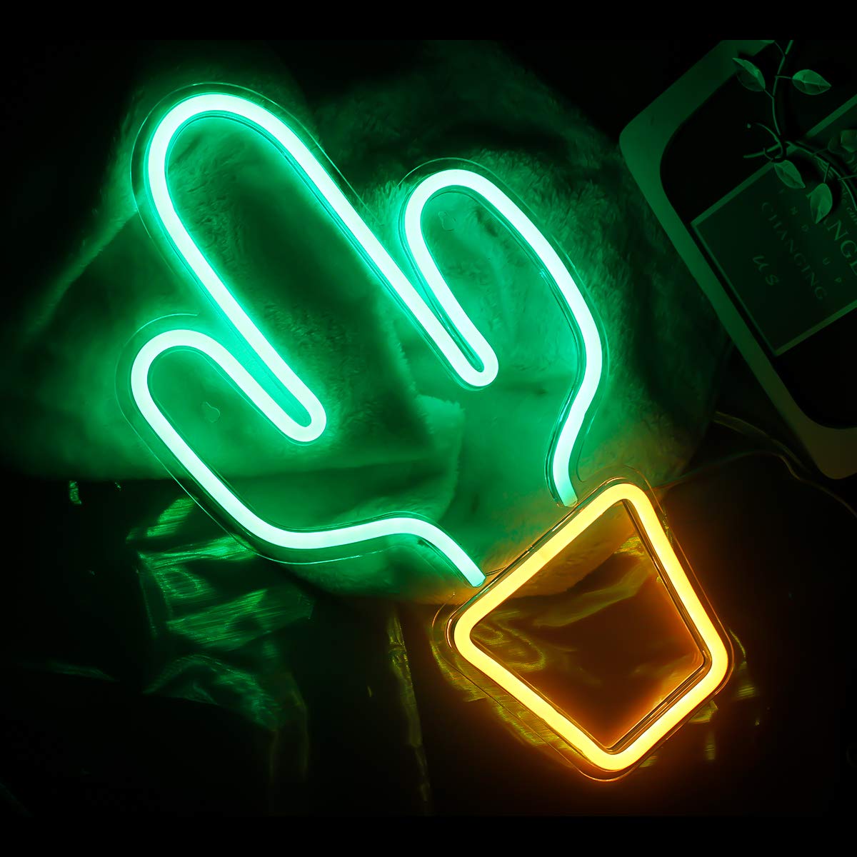 ineonlifeCactus LED Neon Signs Green Plant Neon Wall Lights USB Neon Lamp Sign for Bar Restaurant Bedroom Decor 19'' x 10''
