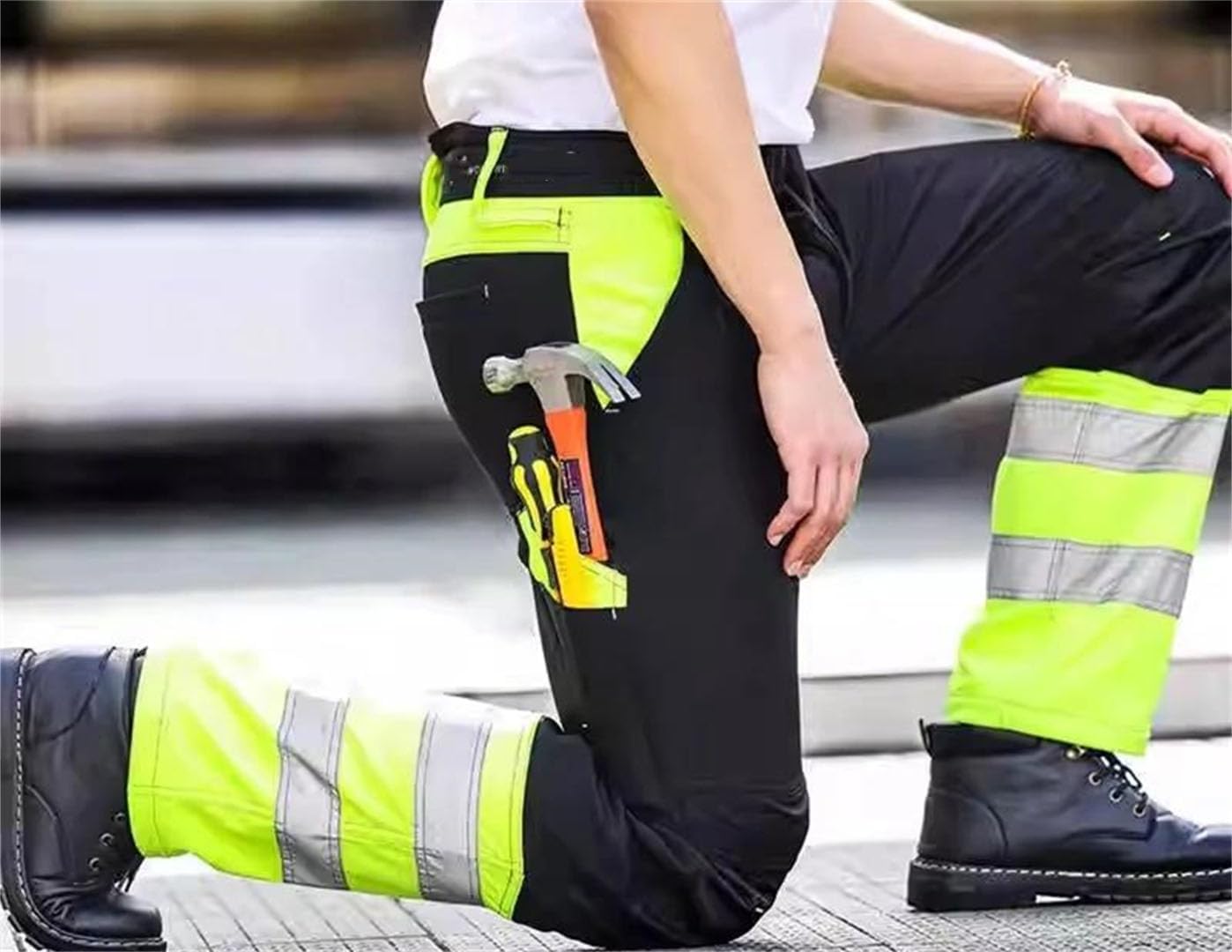 Men's Winter Hi-Vis Work Trousers - Reflective Safety Cargo Pockets High Visibility Clothing