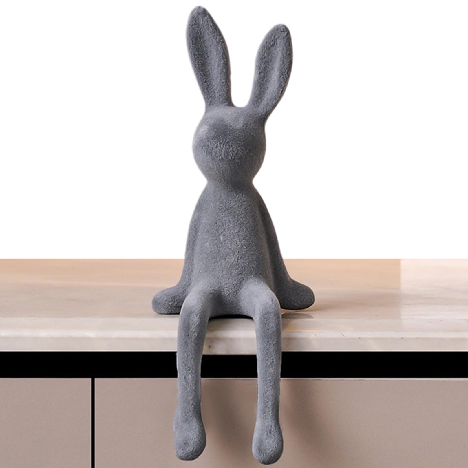 Jolie figurine de lapin floqué gris en céramique à offrir pour une décoration de bureau