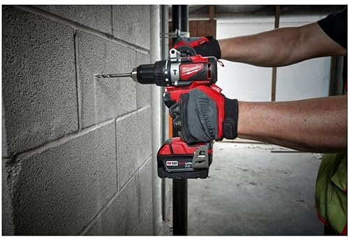 Milwaukee's M18 Brushless 1/2 In. Hamme, Red #TOP2