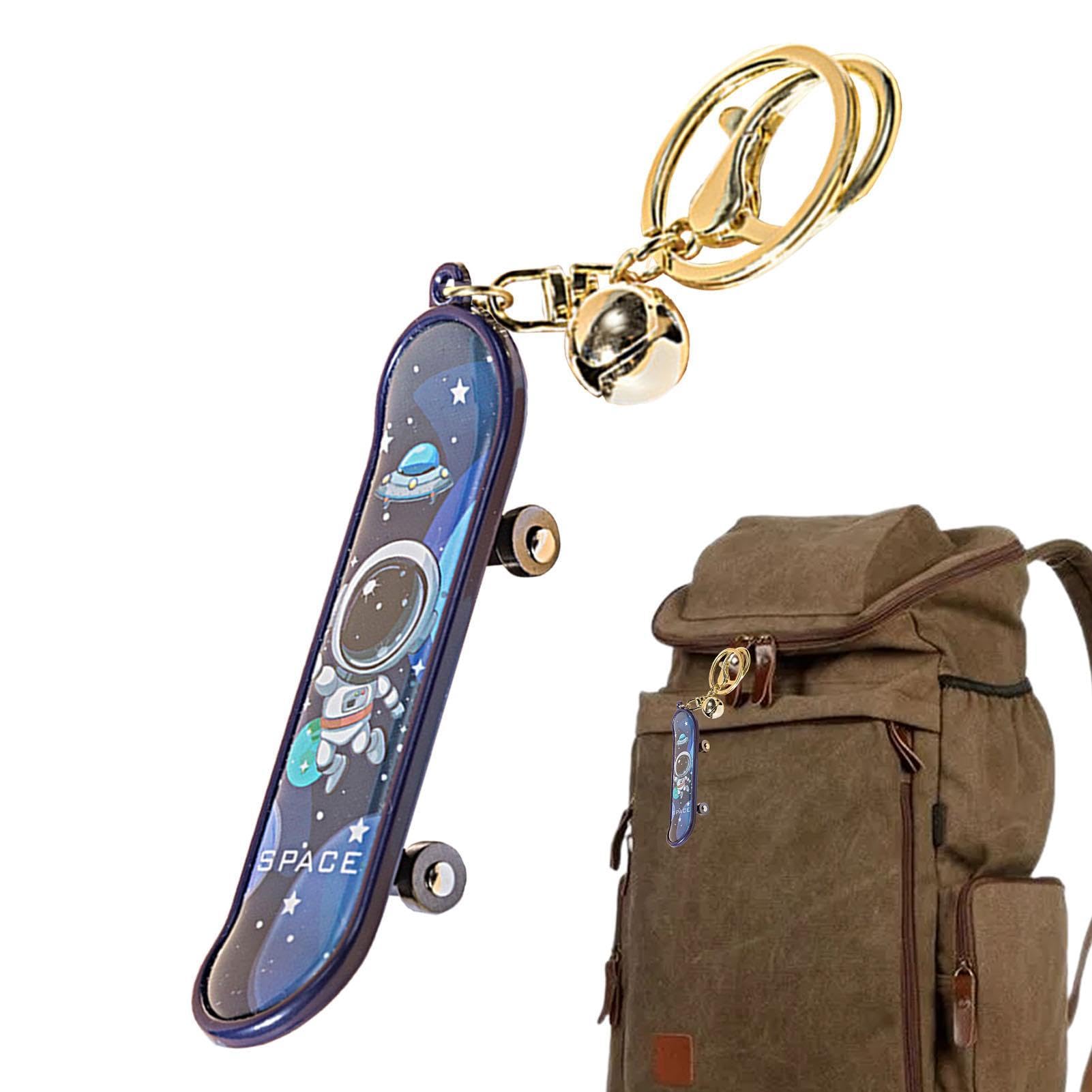 Porte-Clés Avec Planche à Roulettes - Planche à Roulette