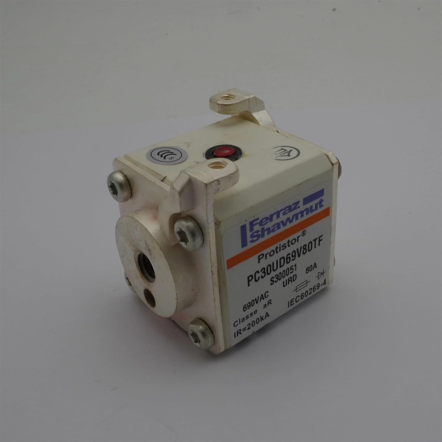 PC30UD69V80TF Thermal Fuse 80A 690V Fuse Link for Cable and Wire Protection
