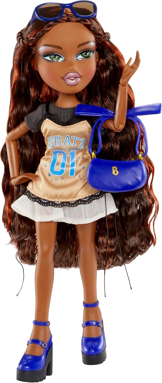 Bratz Scorchin' Cloe - Inclusief 1 modepop, Outfit en accessoires, Op Moto geïnspireerde poppen, Schattig Speelgoed voor Meisjes