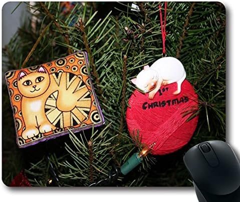 Custom Unique Mouse Pad with Christmas Tree Ball Needles Cat Toys Garland Non-Slip Neoprene Rubber Standard Size 9 Inch(220mm) X 7 Inch(180mm) X 1/8 Inch(3mm) Desktop Mousepad Laptop Mousepads Comfortable Computer Mouse Mat