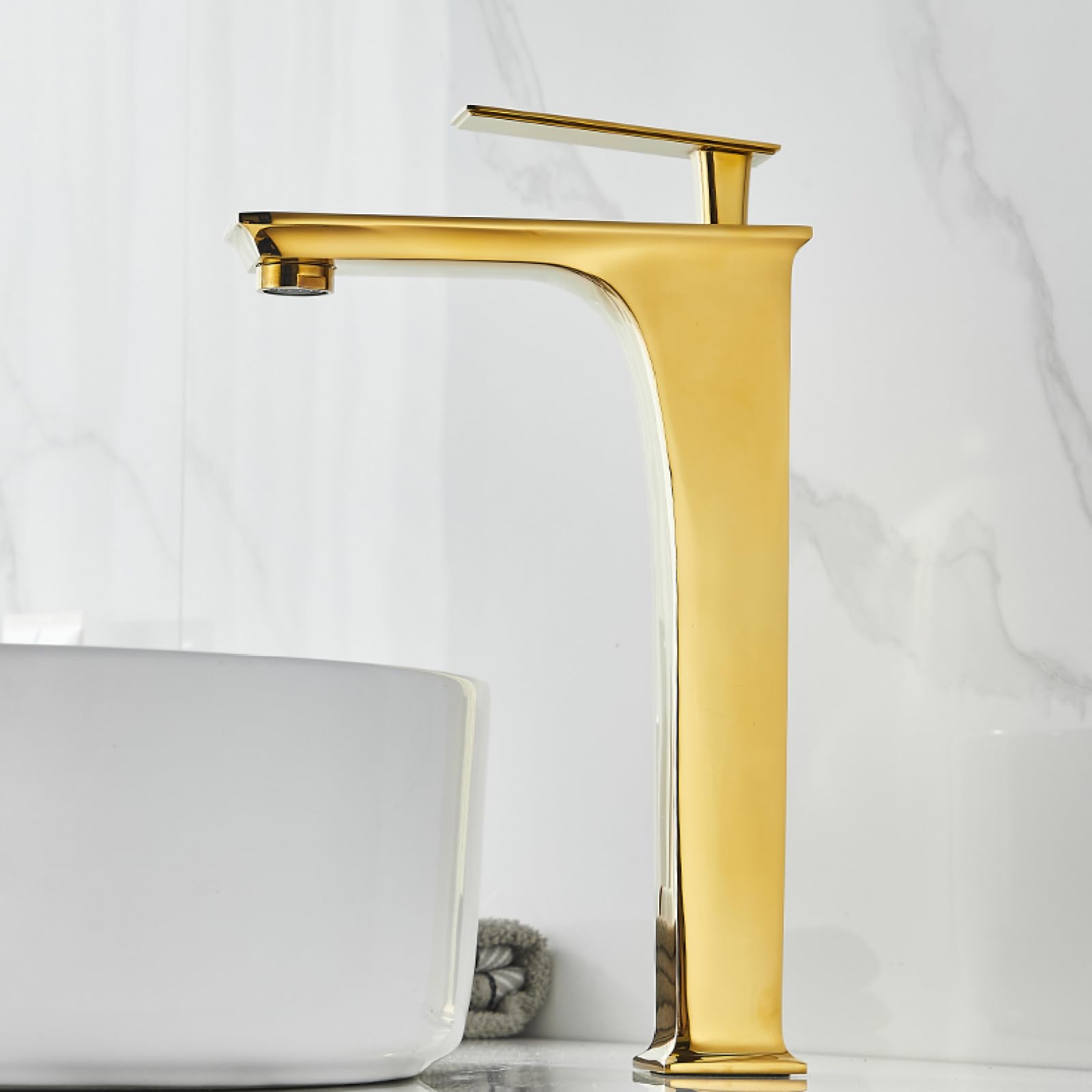 Mitigeur de salle de bains en laiton doré à poignée unique de haute couleur