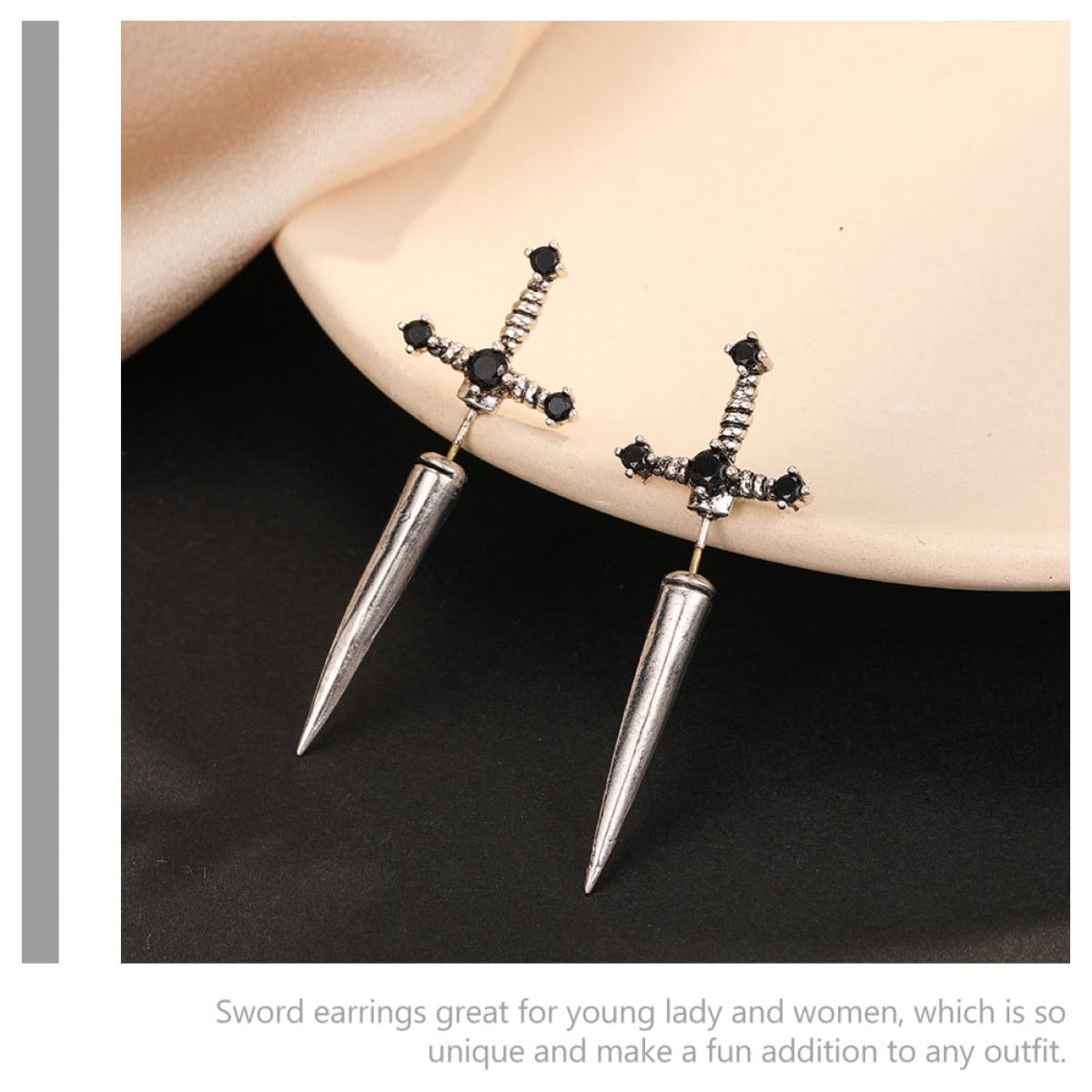 Pendientes de Espada de Aleación Color Plata, 1 Par