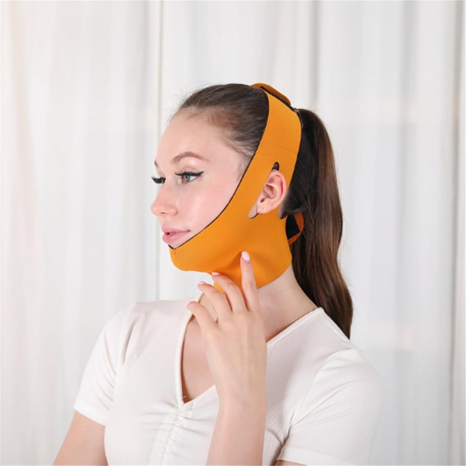 Elastic Face-Slimming Chin-Lifting V-Shape Facial Shaping Band for Women Skincare and Beauty Tool(Rose Red)