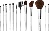 Set profesional de 12 brochas de maquillaje e.l.f., brochas de maquillaje dignas de profesionales para una aplicación impecable de rostro completo, vegano y libre de crueldad 5