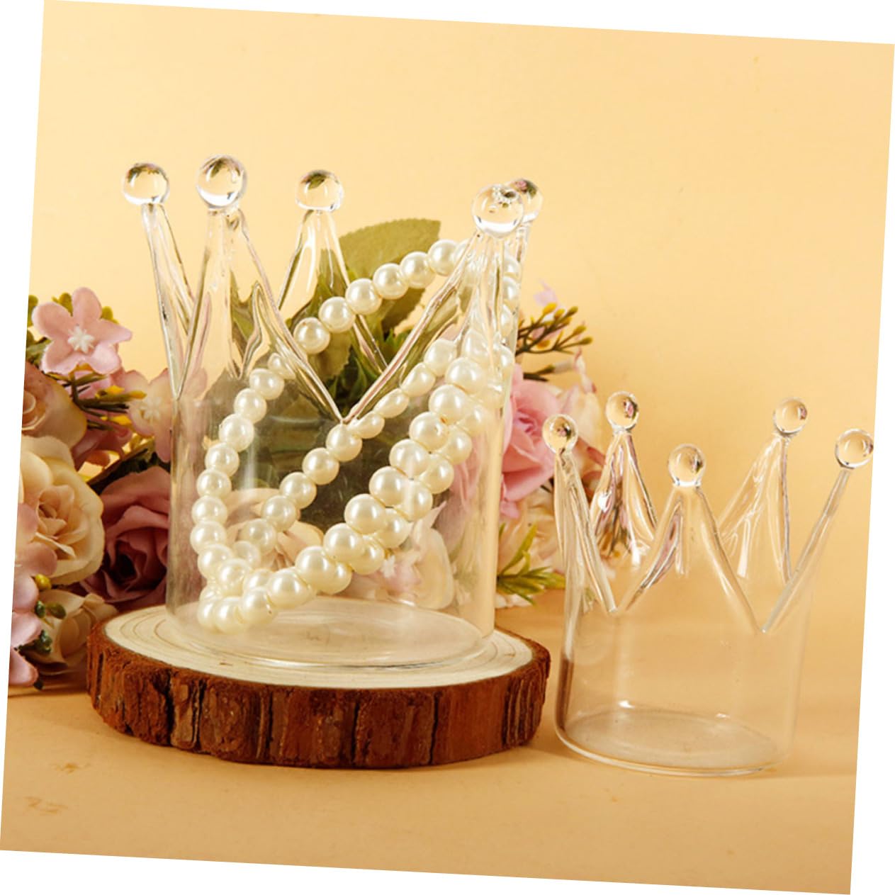 Cabilock 1pc Crown Ornament Scene Layout Prop Candlestick Adornment Romantic Candlestick Home Decor Crown Candle Stand Home Ornament Chic Crown Candleholder Crown Candle Holder