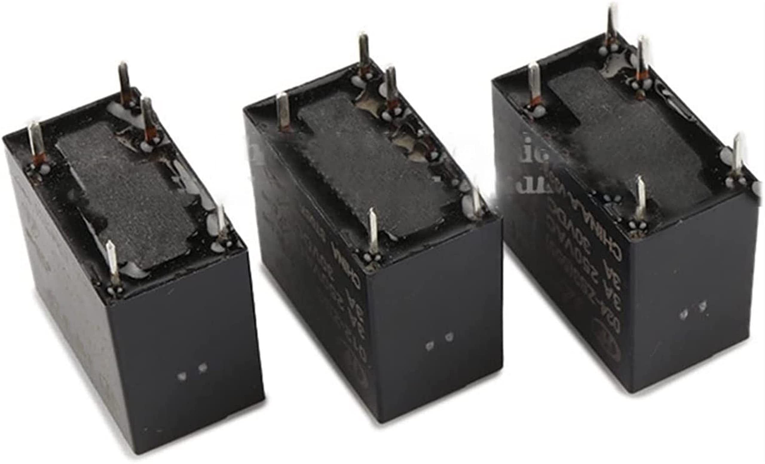 AQHYEBNSR Relay HF32F-005-ZS 5V 3A DIP5 JZC-32F-005-ZS3