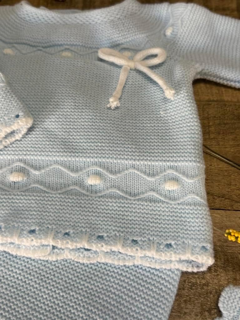 3-Piece Baby Knit Outfit Set Long Sleeve Sweater Pants Hat Newborn Boys and Girls Coming Home - Made in Spain