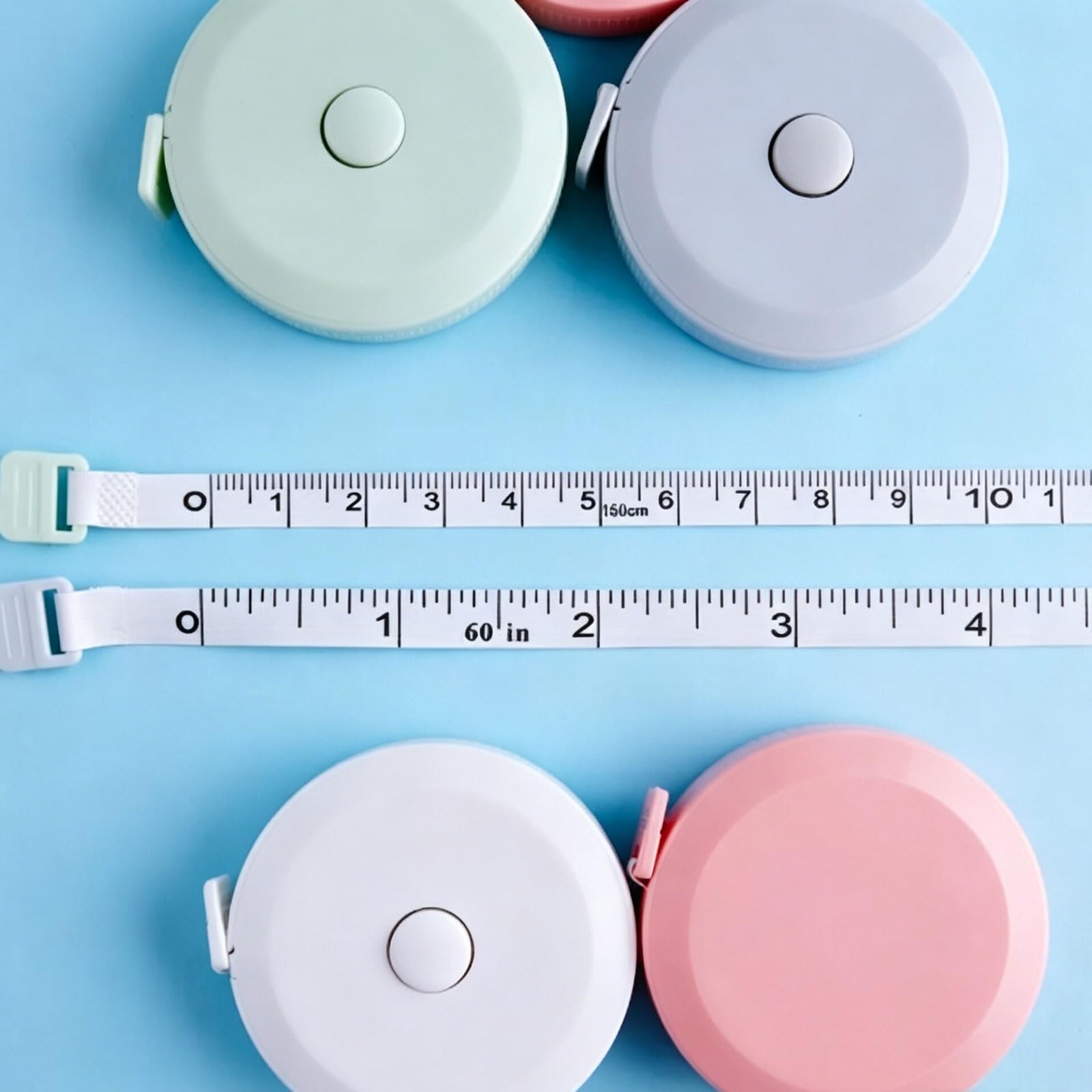 Cinta métrica compacta de Mano, Regla Suave Mini con Escala en Pulgadas/métricas y retracción automática.