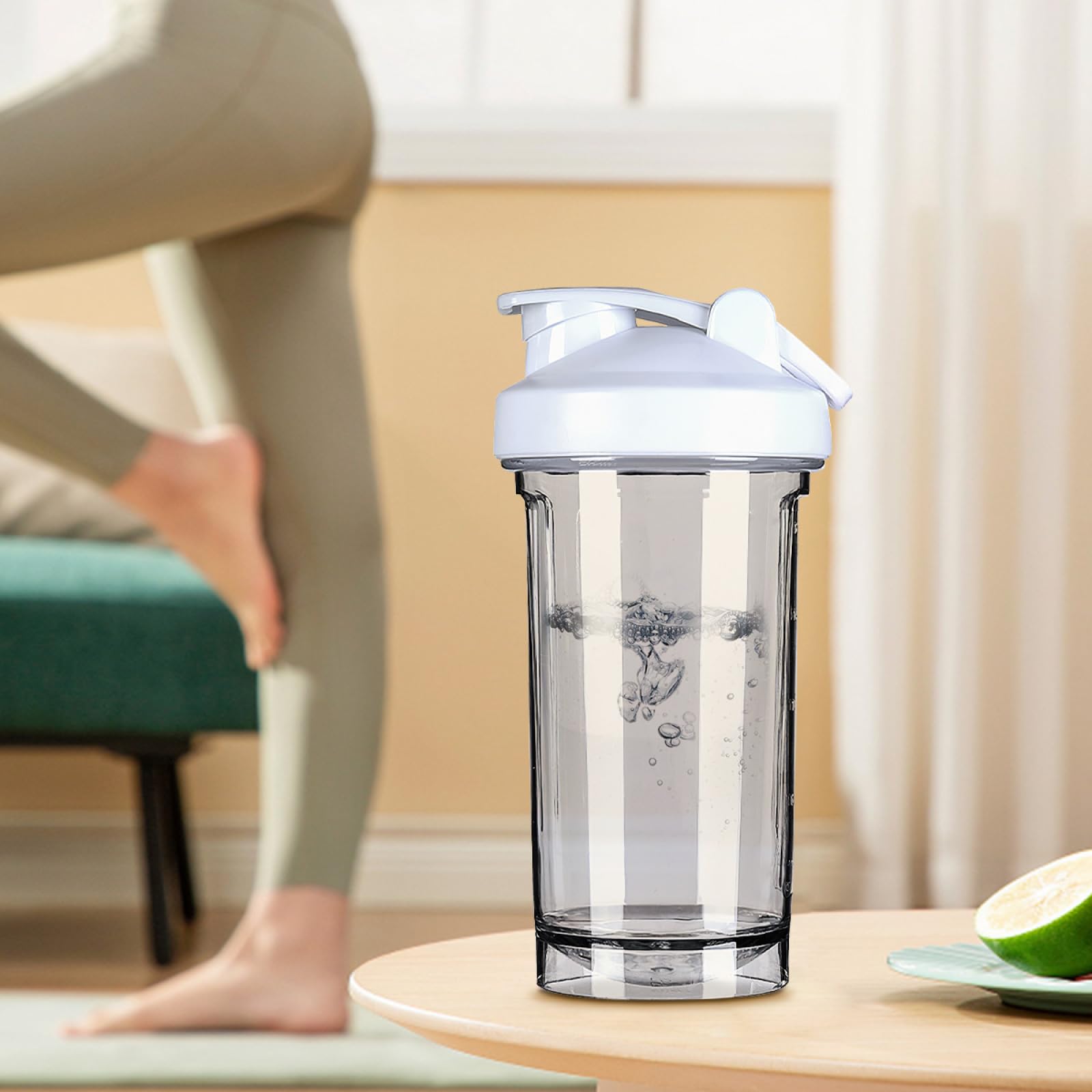 Botella mezcladora de proteínas blanca de 18 onzas para deportes, taza mezcladora personalizada para hombres y mujeres, deportes musculares, correr, gimnasio, botella de regalo