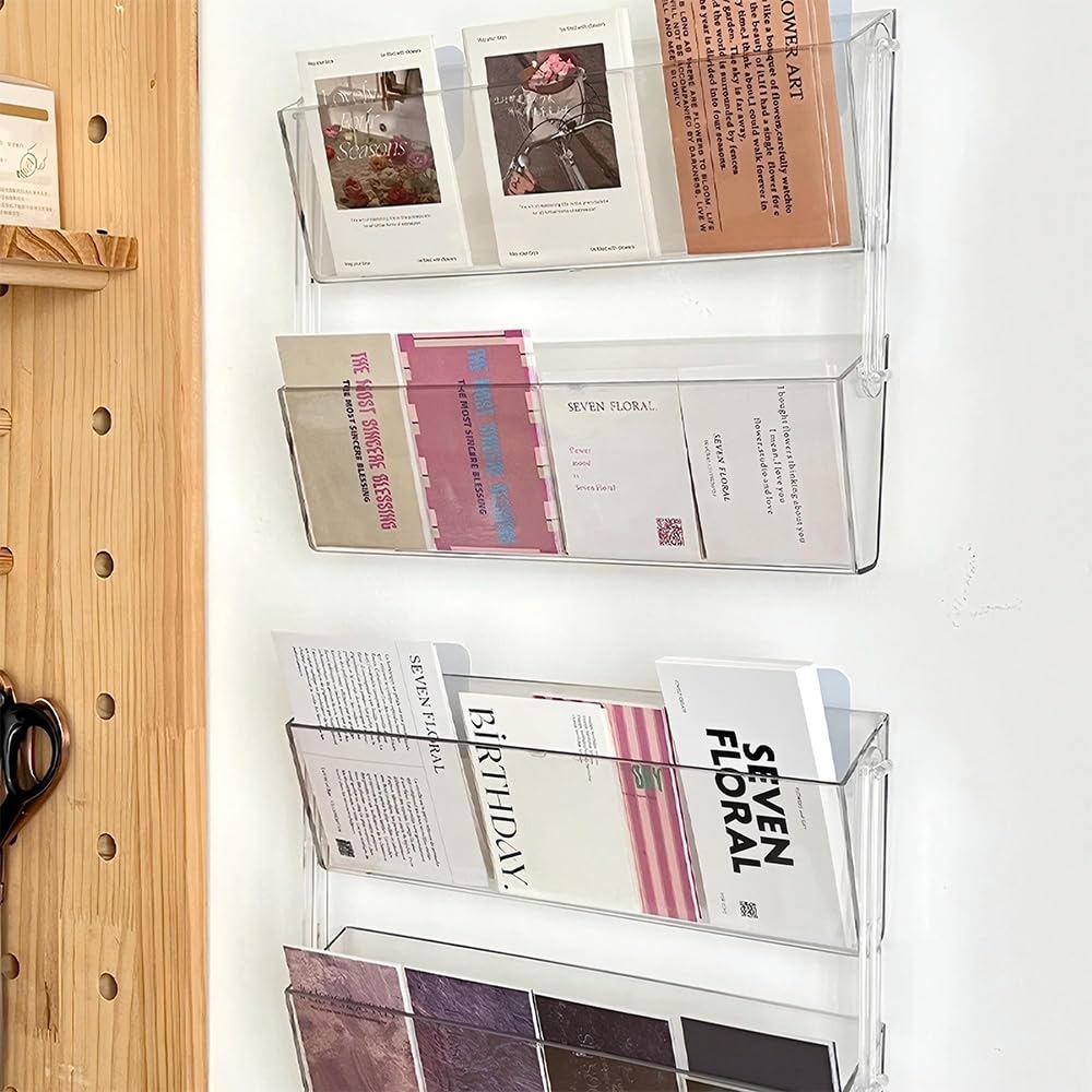 Lot de 4 présentoirs à cartes de vœux, Organisateur de cartes graduées en acrylique transparent à monter au mur pour cartes postales / Brochures / Photos / Images