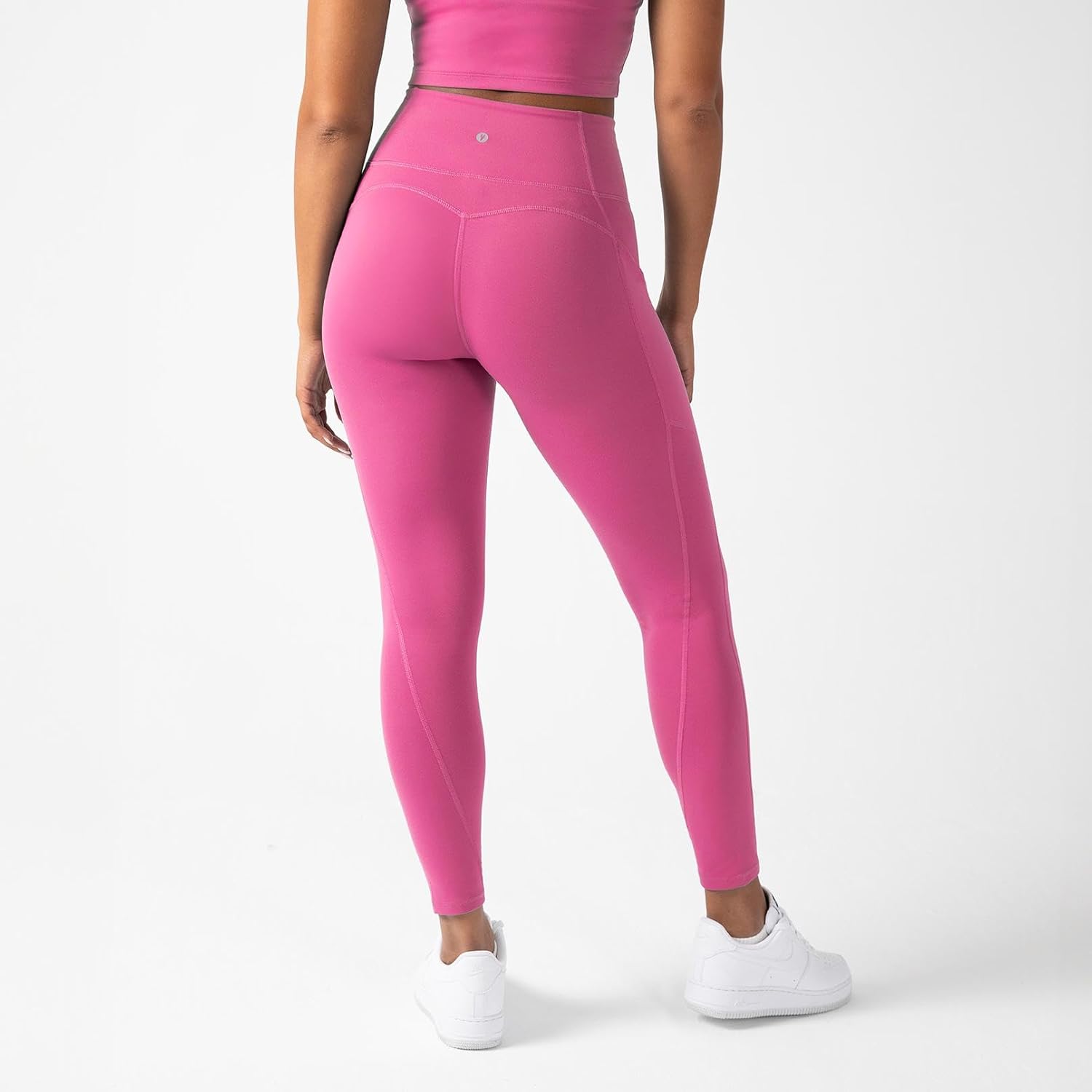 YITTY Active Women's Ultraluxe High-Waist Pocket Legging, Athleisure, 4-Way-Stretch, Beach Party, XXL/1X, Short | 25" Inseam - Image 2