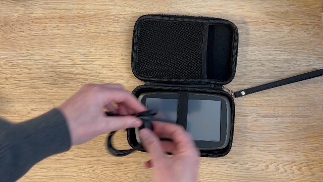 Custodia Protettiva Rigida Per TomTom GO 6000, GO 600, GO 60, Via 620 (6 Pollici), Con Tasca In Rete E Slot Per MicroSD, Antiurto In Ecopelle E EVA, Colore Nero
