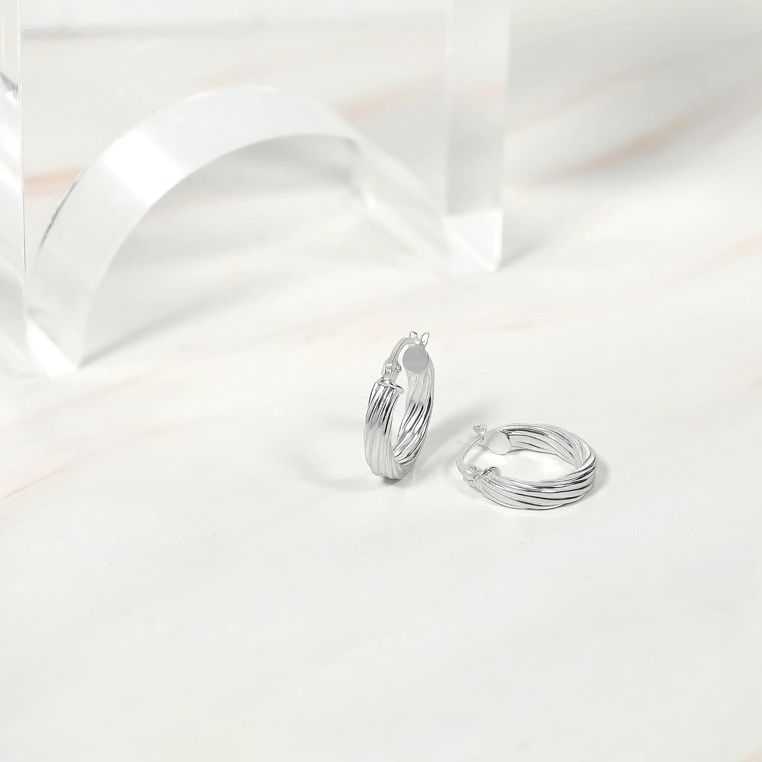 Hoops & Loops Sterling Silver 3mm Twist Design Polished Small Hoop Earrings - Image 5