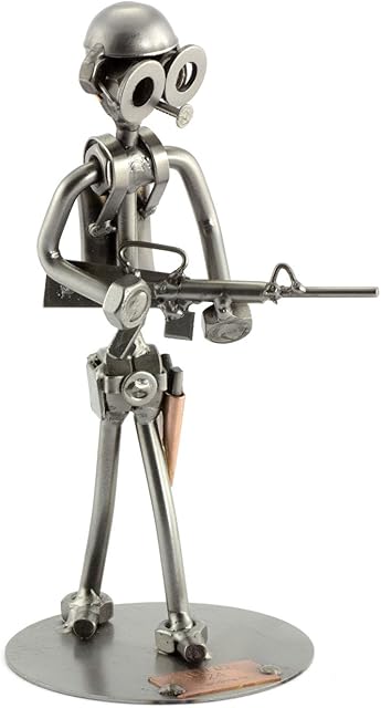 Steelman24 I Nuts and bolts sculpture Soldier I Handmade ornaments I Made in Germany I I Metal figurine
