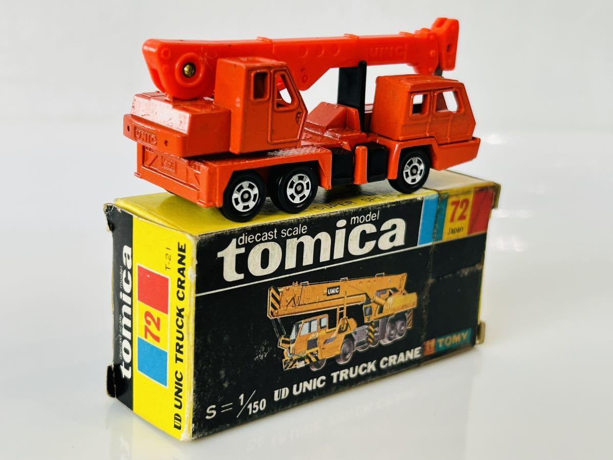 トミカ 日本製 72 UD ユニック トラッククレーン 小田急特注 黒箱
