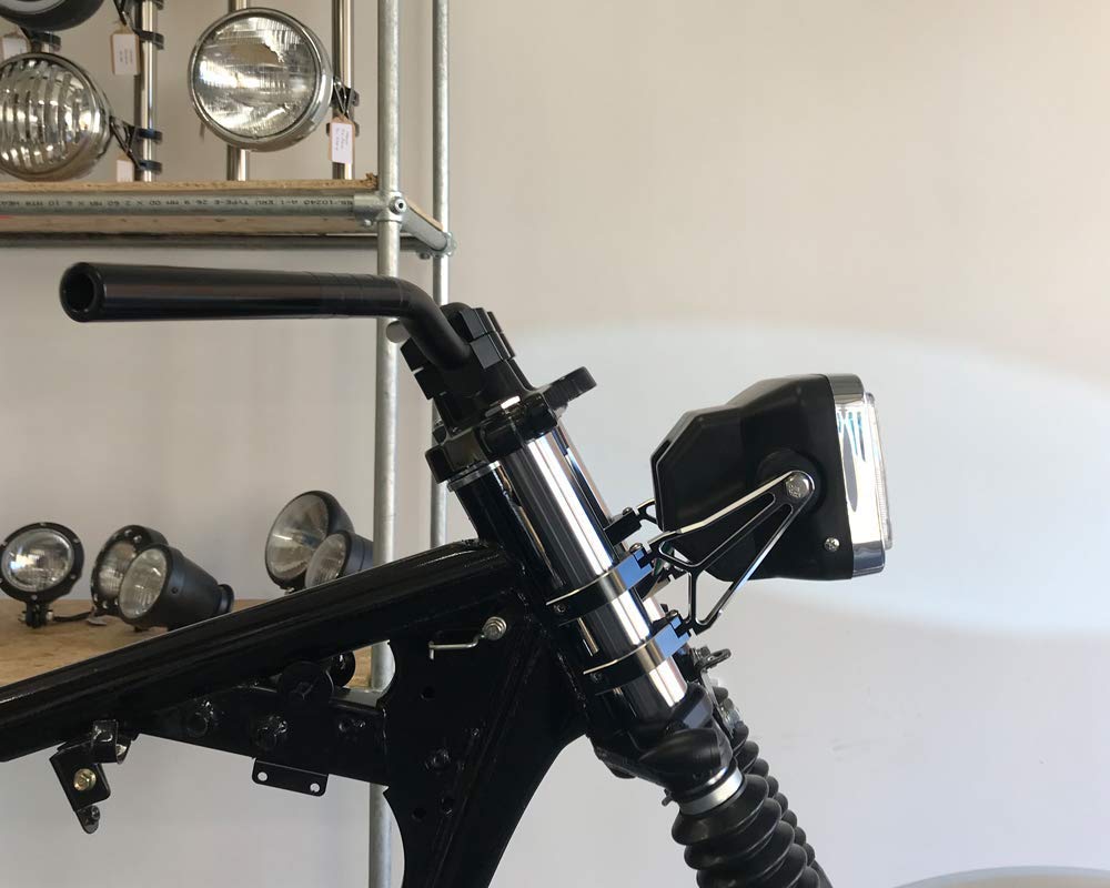 Alchemy Parts Faro rettangolare per moto da 12 V in stile retrò in nero lucido | Marchio E/Omologato | Abbaglianti e anabbaglianti con luce di posizione