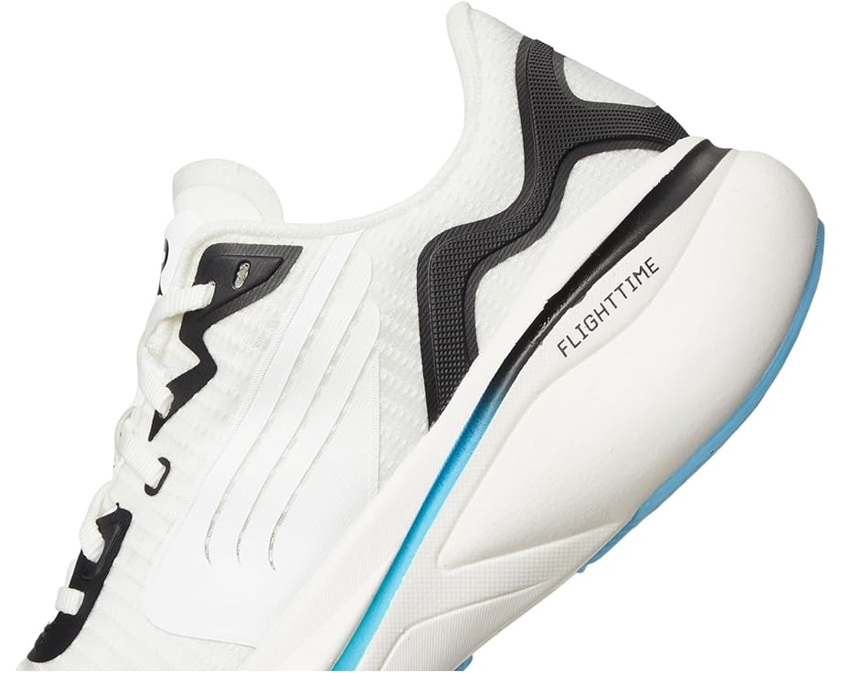 TYR Maverick - Right View