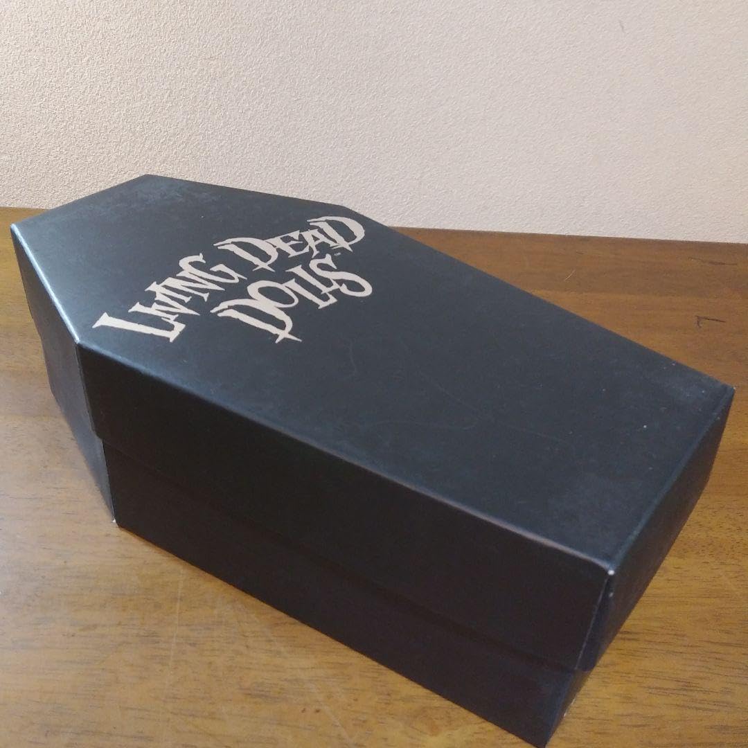 リビングデッドドールズ Bathory Bathory | Living Dead Dolls | Fandom