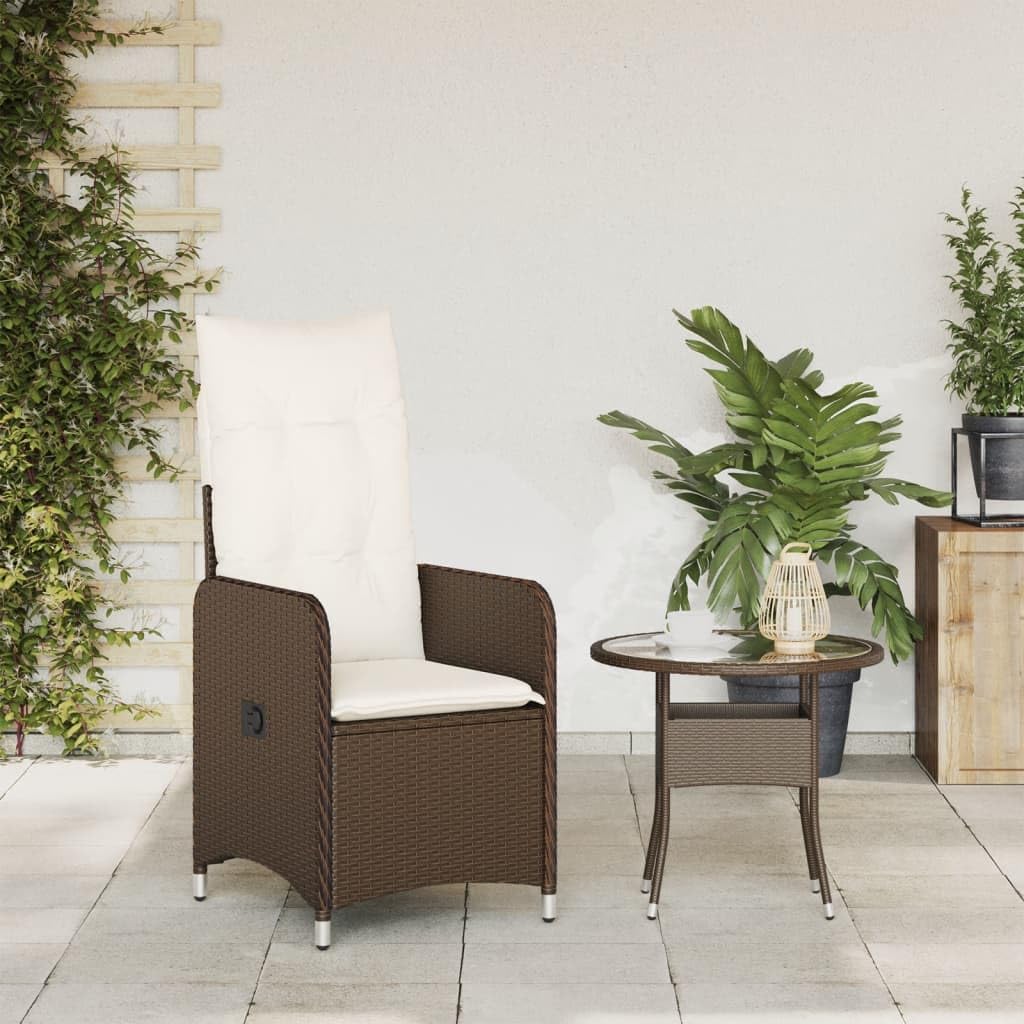 Poltrona reclinabile da giardino con cuscini in rattan sintetico marrone, mobile da esterno con schienale regolabile e struttura in acciaio robusta, comoda seduta per rilassarsi