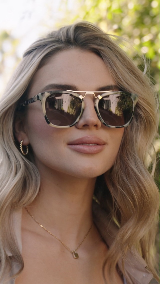 Amazon.com: WearMe Pro Polarized Vintage Large Square Womens  display picture 1