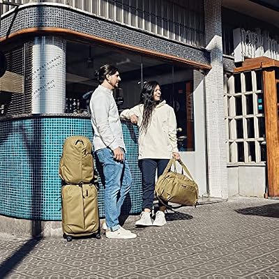 Thule Aion Carryon Spinner