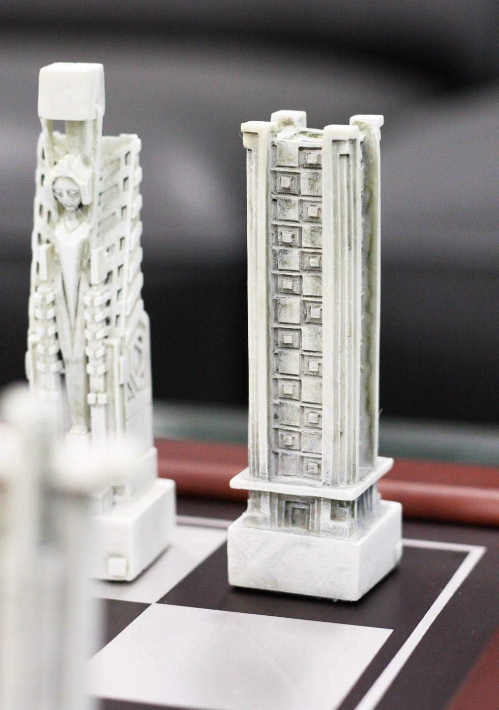 Ebros Gift Frank Lloyd Wright Midway Gardens Complex Hyde Park White and Black Geometrical Sprites Chess Pieces with 19"X19" Wooden Board Game Set