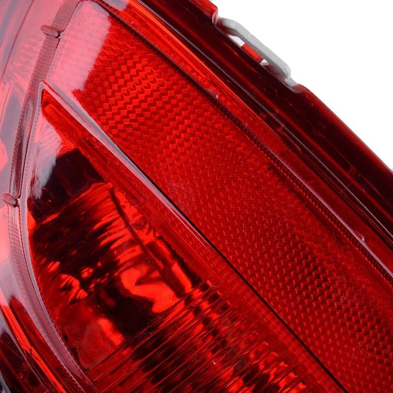 Feu antibrouillard arrière résistant pour sécuriser le stationnement de votre Mazda 5
