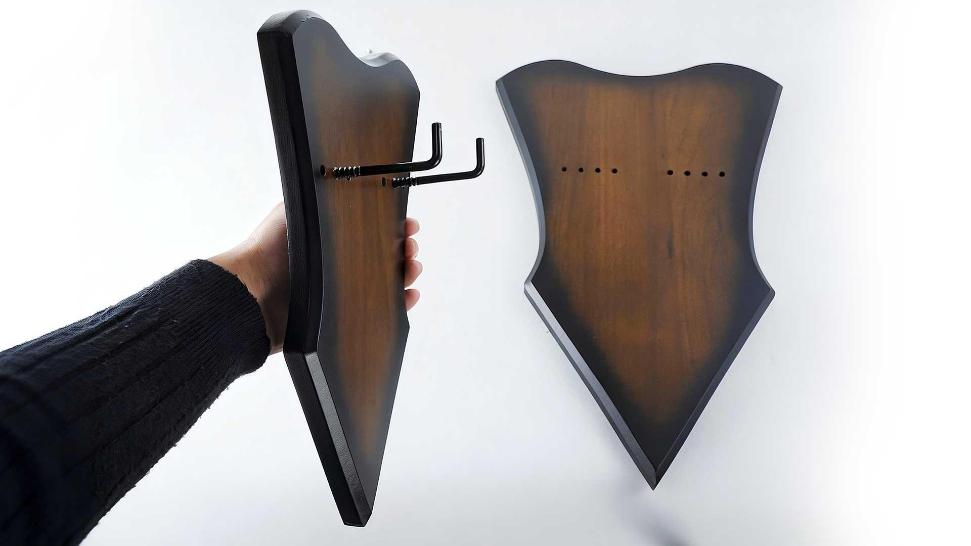Amazon.com: FLURSAILE Sword Plaque Wall Mount Vertical Display