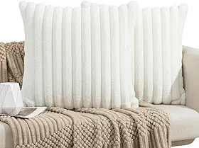 Capa de Almofada, Kit com 2 Capas Decorativas em Pelúcia, Luxuoso, Toque Suave, Desenhos em Relevo, Sala Organizada - Casa e Decoração (Branco)