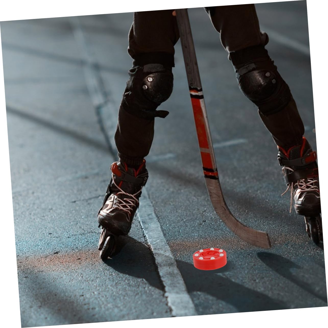 Toddmomy 2pcs Roller Hockey Pucks Ice Pucks for Training Hockey Balls Gender-Neutral