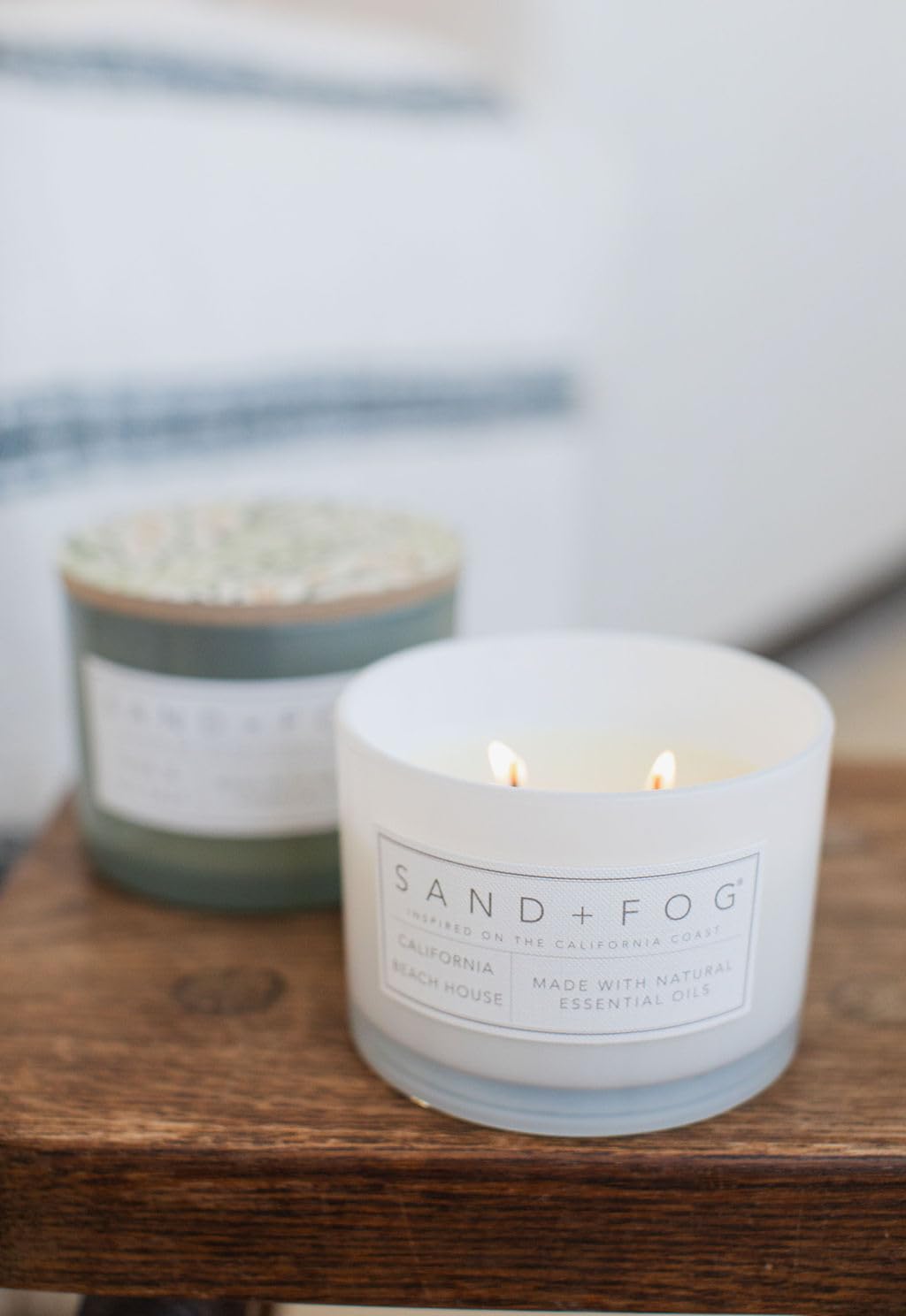 Sand + Fog Duftkerze – California Beach House – zusätzliche Düfte und Größen – 100 % bleifreier Docht aus Baumwolle – luxuriöse Lufterfrischungskerzen im Glas – perfekte Heimdekoration – 340g