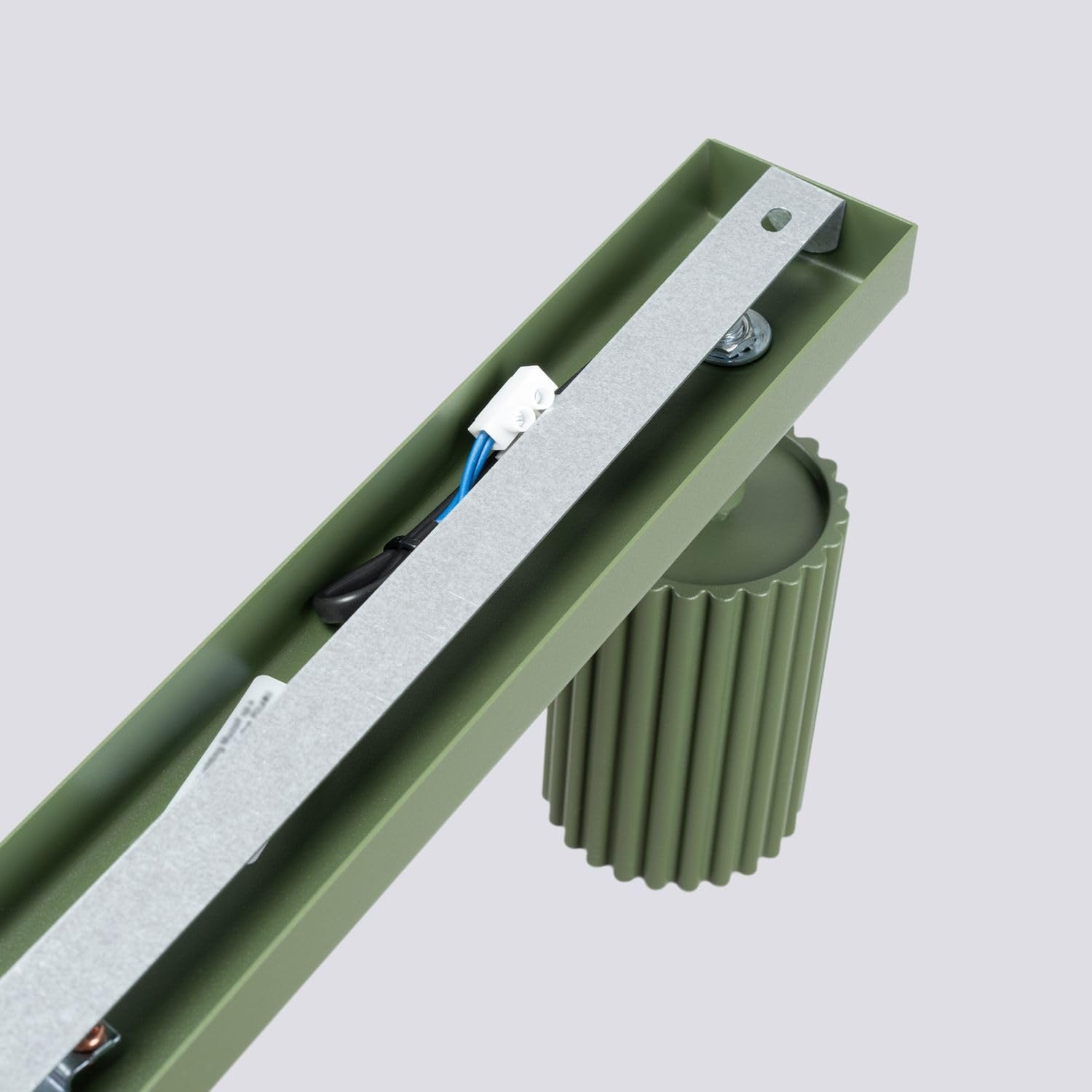 Licht-Erlebnisse Deckenstrahler Balken 3-flammig Grün Aluminium flexibel Wohnzimmer Schlafzimmer Küche L:45 cm Spotleuchte Decke Deckenspot GU10 Esszimmer