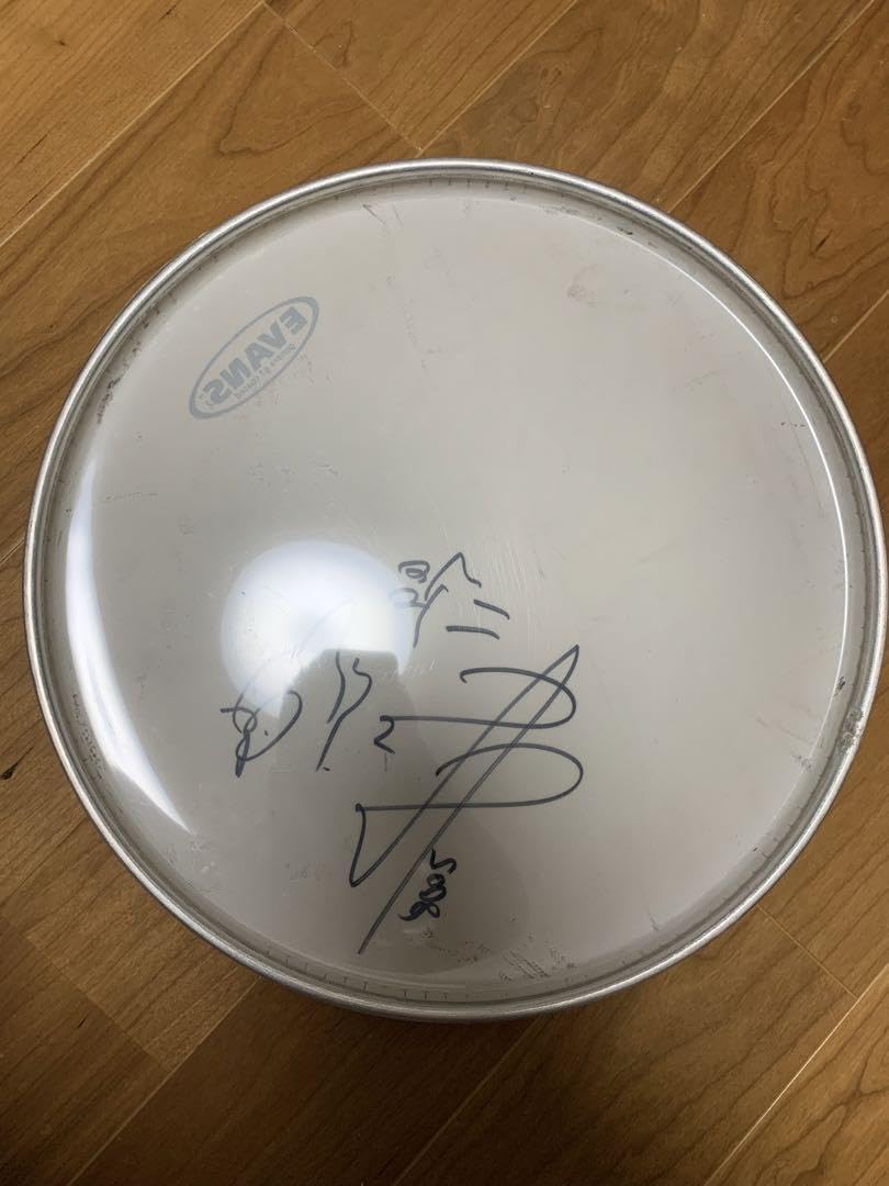 Amazon.co.jp: マルコミネマン エバンス サイン入り ドラムヘッド