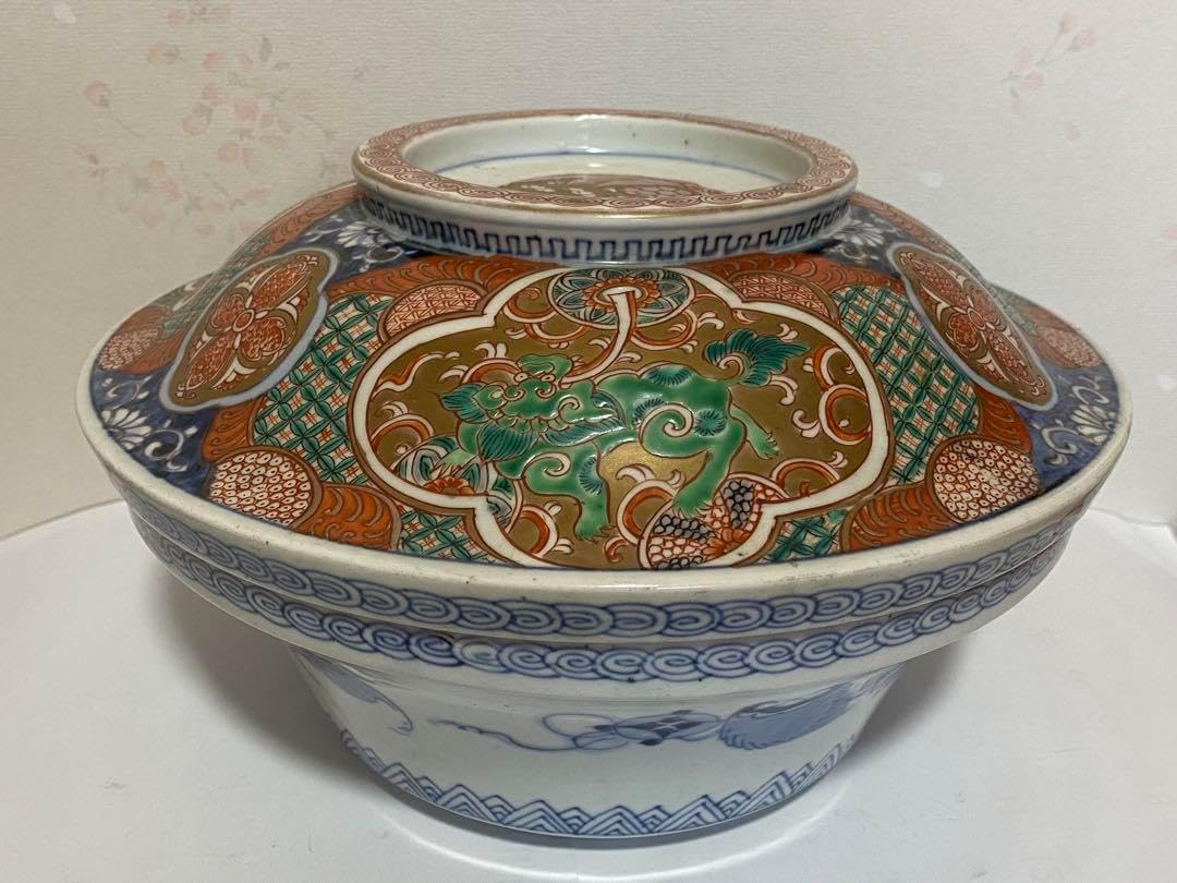 古伊万里 染付 金襴手 獅子 宝尽くし紋様 蓋付き鉢 江戸時代後期 骨董