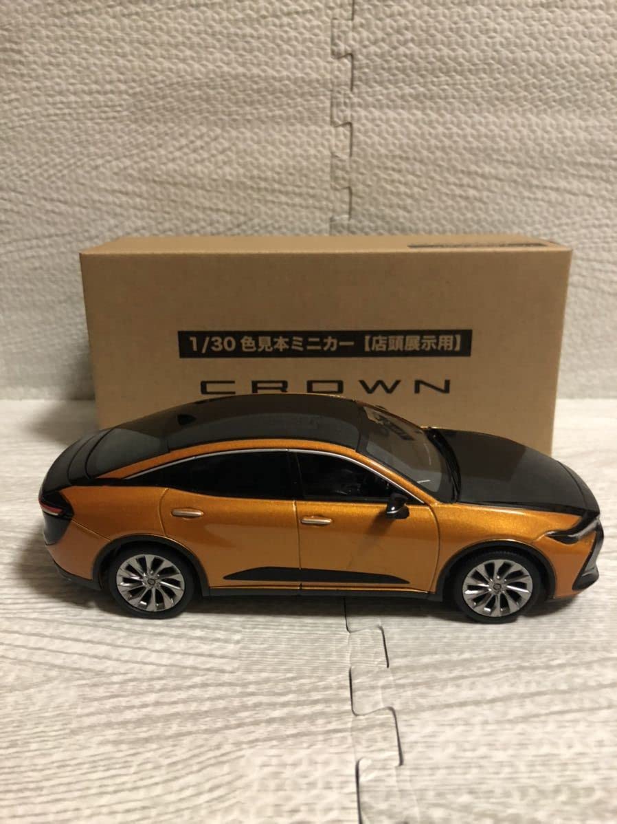 Amazon.co.jp: 1/30 トヨタ 新型クラウン CROWN クラウンクロス 