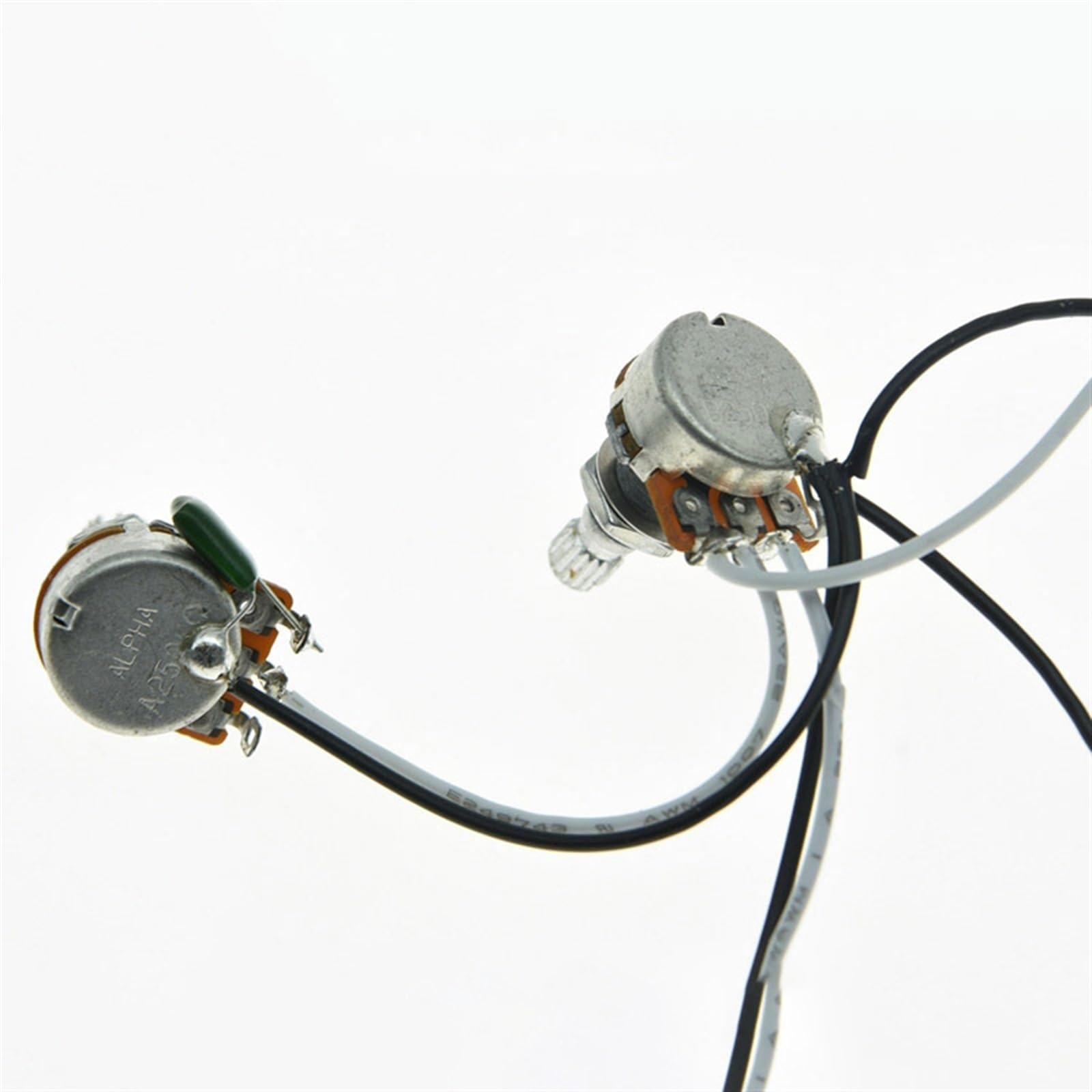 Arnés De Cableado Guitarra Circuito De Potenciómetro De 250 K/500 K Para Arnés De Guitarra 1V1T (1B, 1A) Con 3 Tapas Y 2 Tornillos(500K)