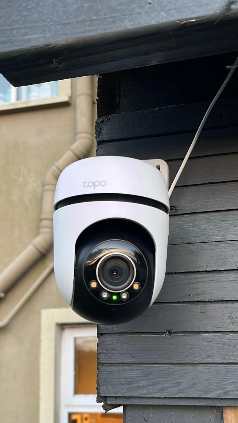 Tapo C520WS 2K Outdoor Pan/Tilt/Zoom Security Camera