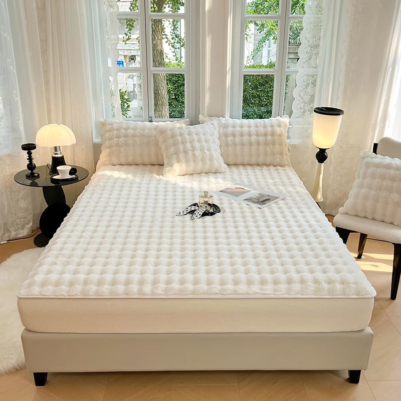 Milk Velvet Checkered Bedding Mattress Cover, Super Soft Warm Velvet Plush Bed Sheets, Suitable for Fall and Winter, 11" Deep Pocket (Dark Coffee, Queen 60"x78")