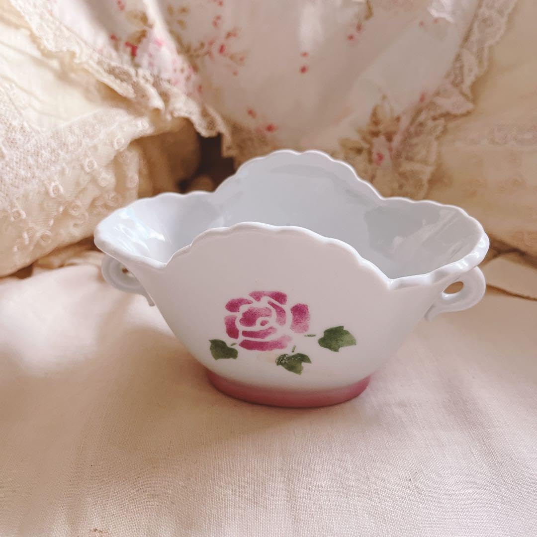 お値下げ♡イマン♡ダイアナローズホーローポット琺瑯薔薇マニーローズバスケット お値下げ♡イマン♡ダイアナローズホーローポットマニーローズ