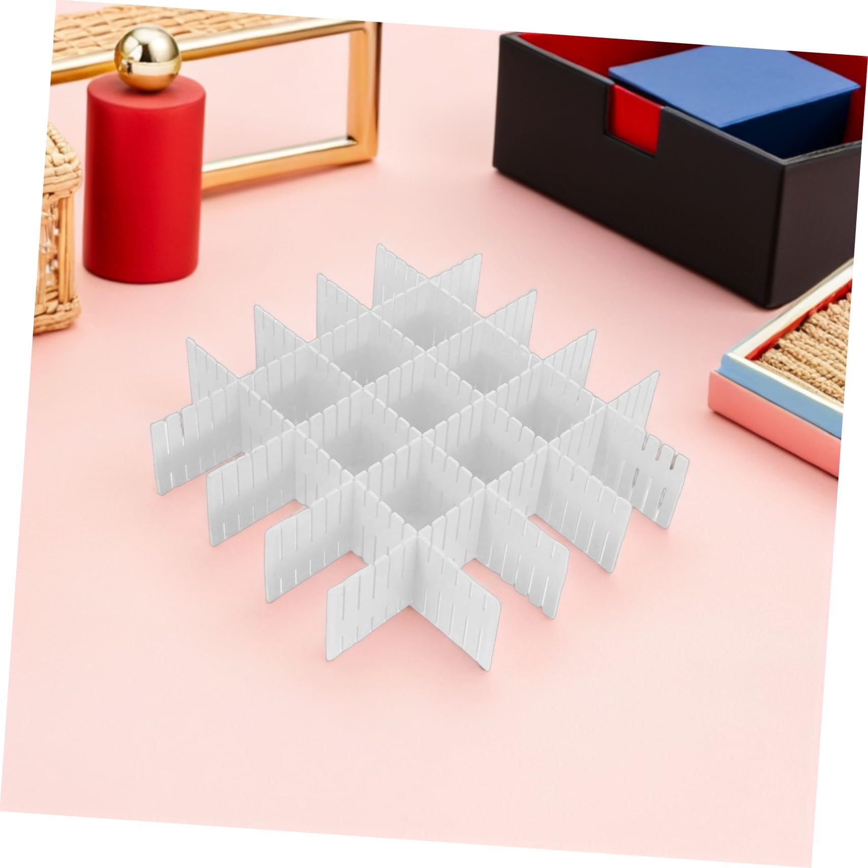 16 Stück Teiliges Verstellbares Schubladenteiler Weißem Kunststoff mit Diy-gitterdesign Flexibler Organizer für Unterwäsche Socken Kosmetik und Vielseitige Aufbewahrung im Haushalt